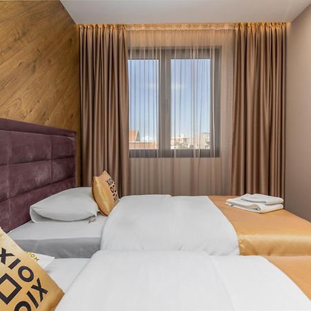 Xio Apartments Бар Екстериор снимка