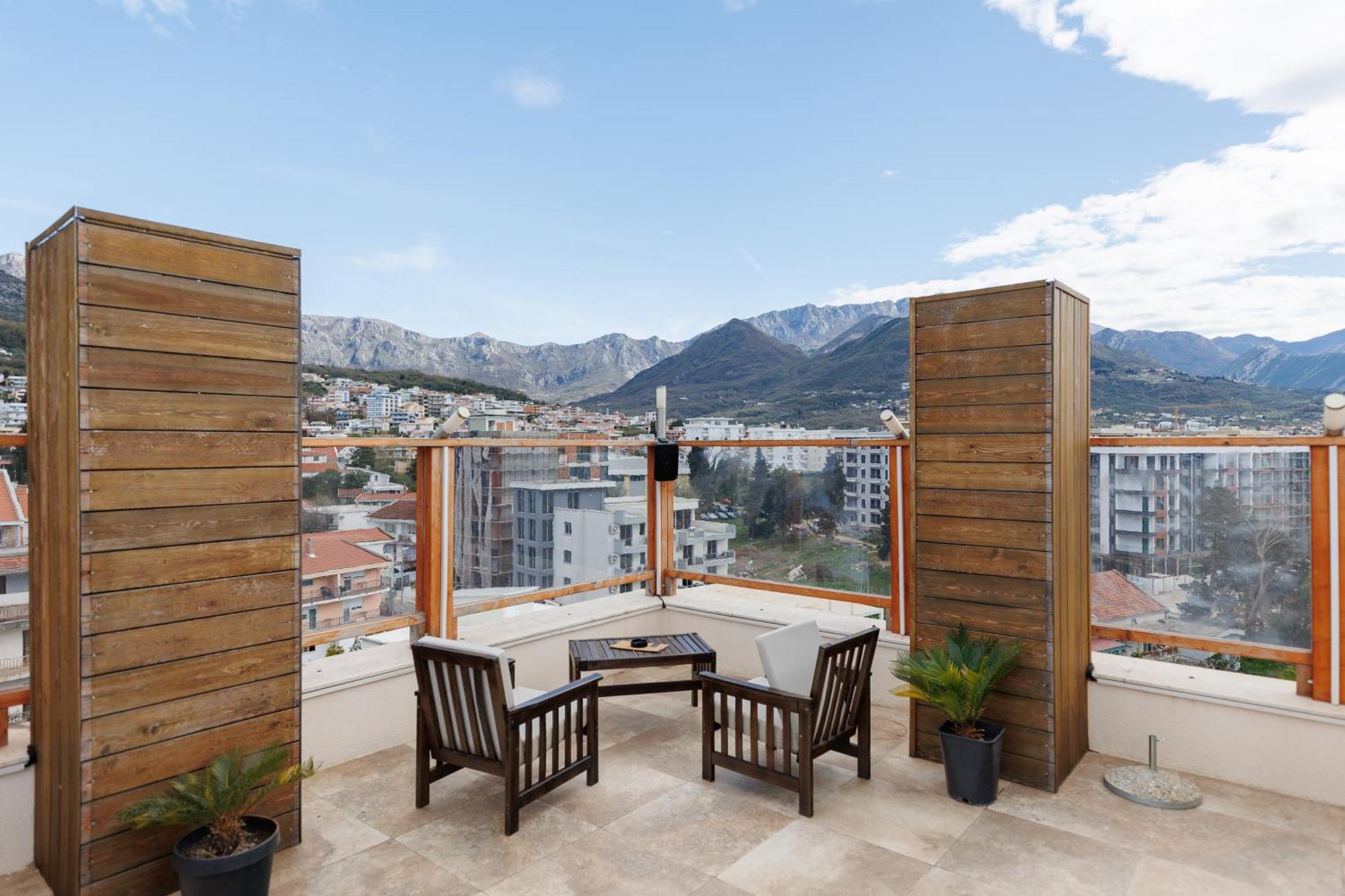 Xio Apartments Бар Екстериор снимка