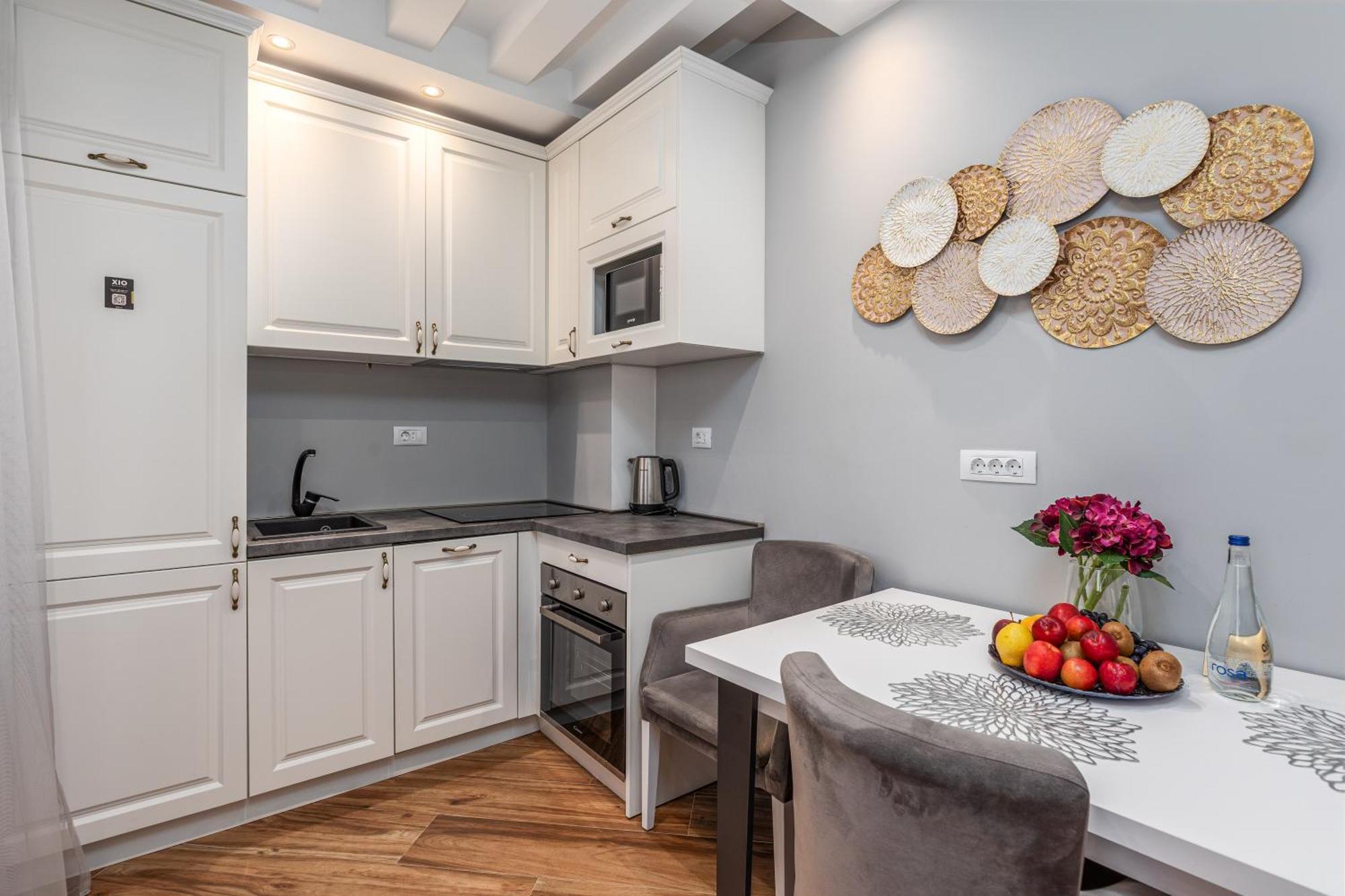 Xio Apartments Бар Екстериор снимка
